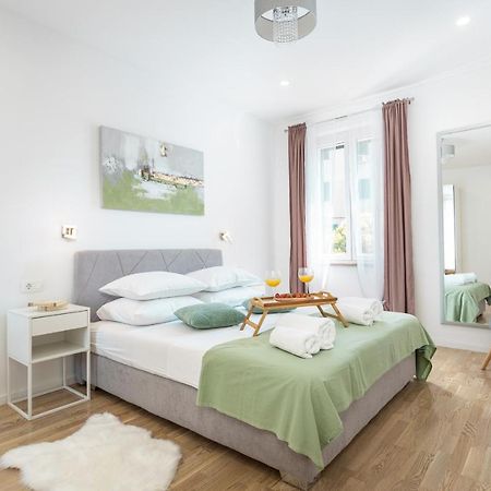 Star Music Apartment Split Bagian luar foto