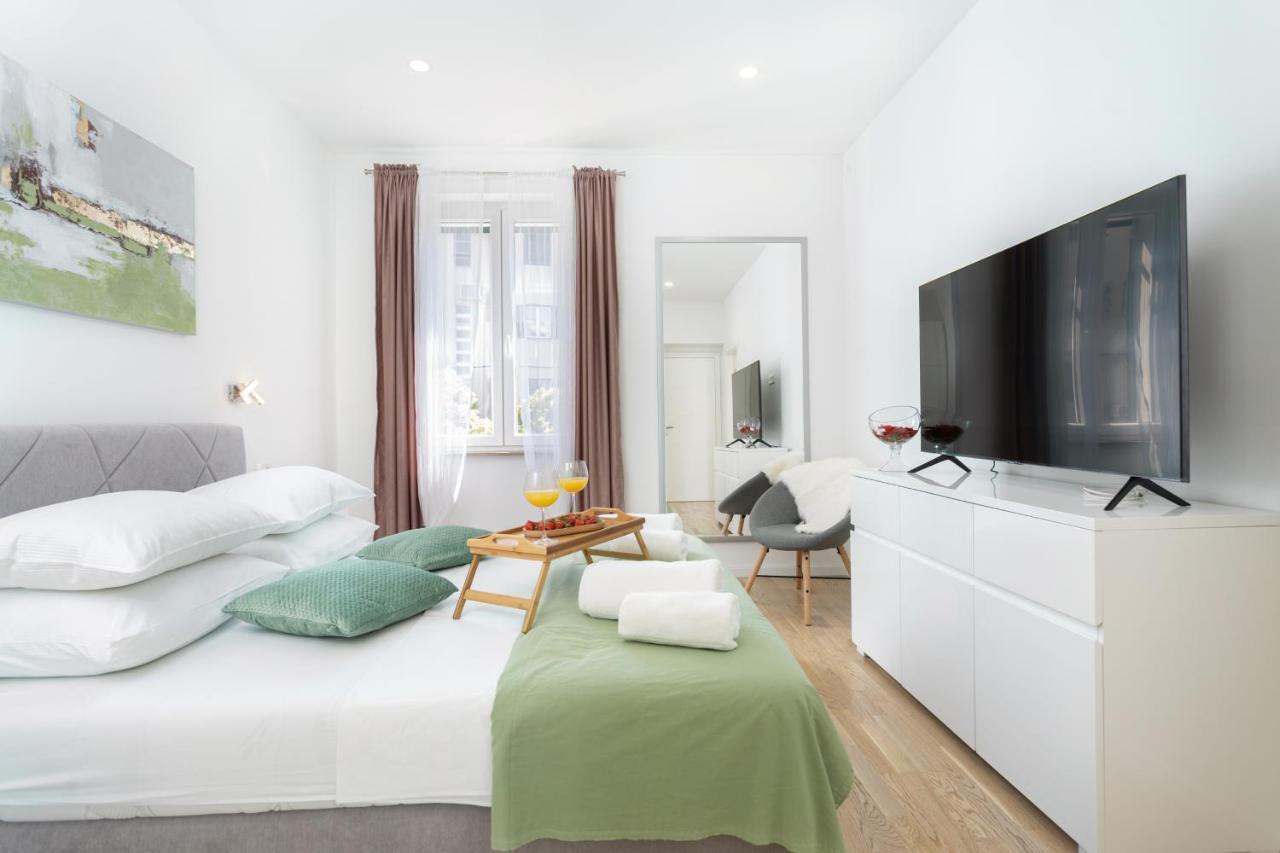 Star Music Apartment Split Bagian luar foto