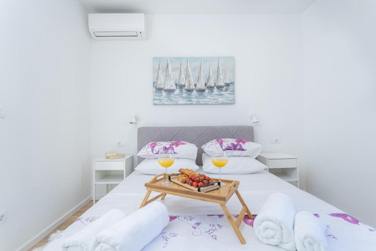 Star Music Apartment Split Bagian luar foto