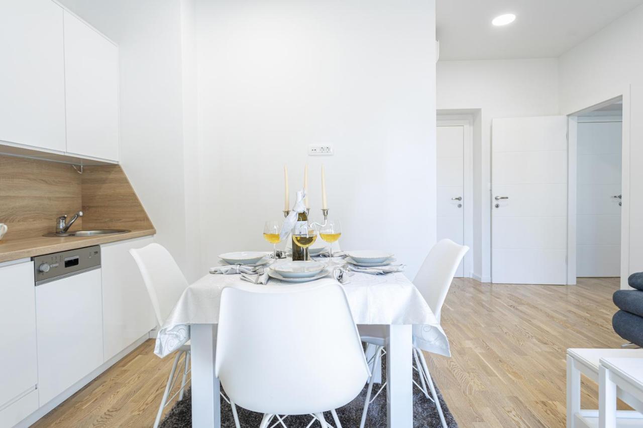 Star Music Apartment Split Bagian luar foto