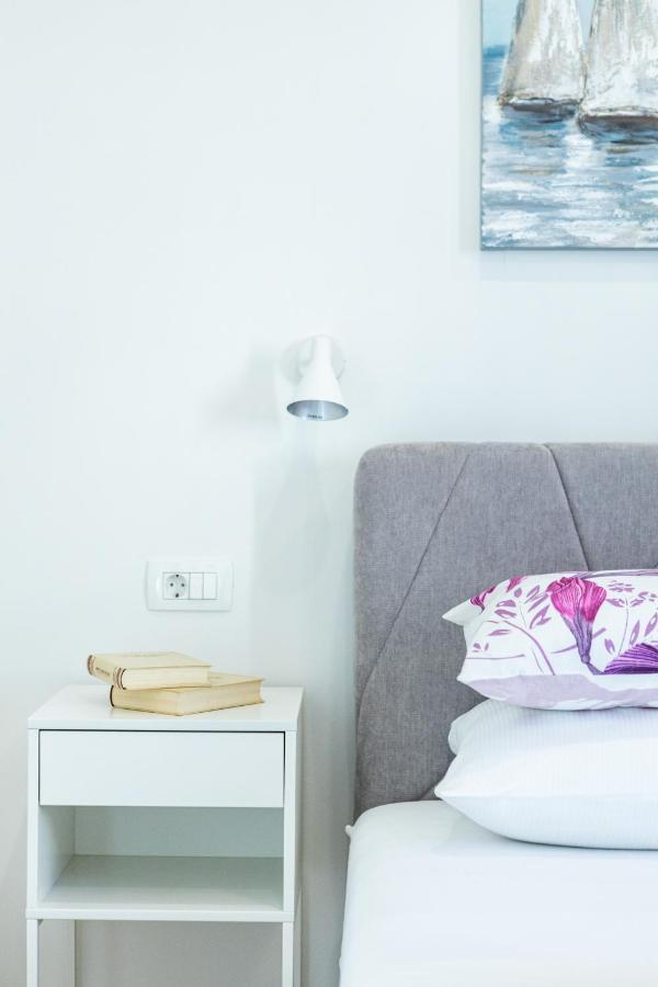 Star Music Apartment Split Bagian luar foto