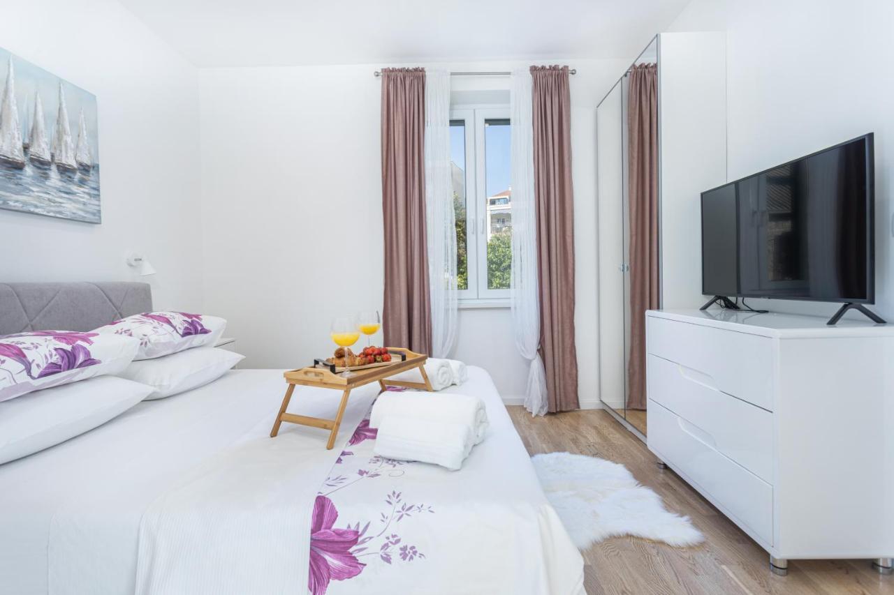 Star Music Apartment Split Bagian luar foto